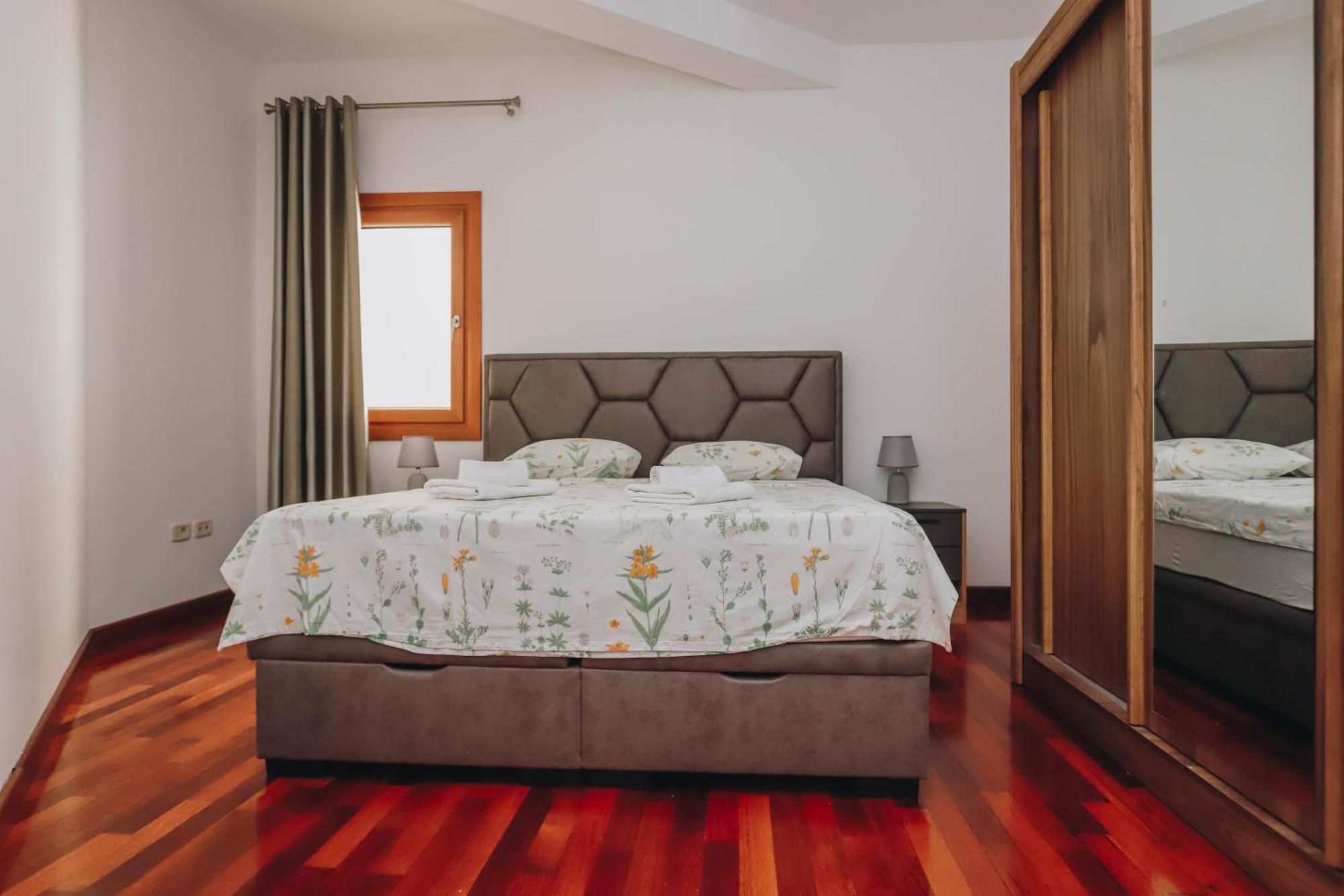 Apartment Near Ponta Nova Of Rafailovici Bečići Zewnętrze zdjęcie